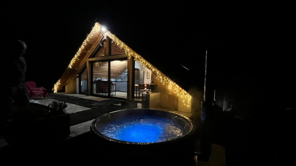bain nordique éclairé par des LED